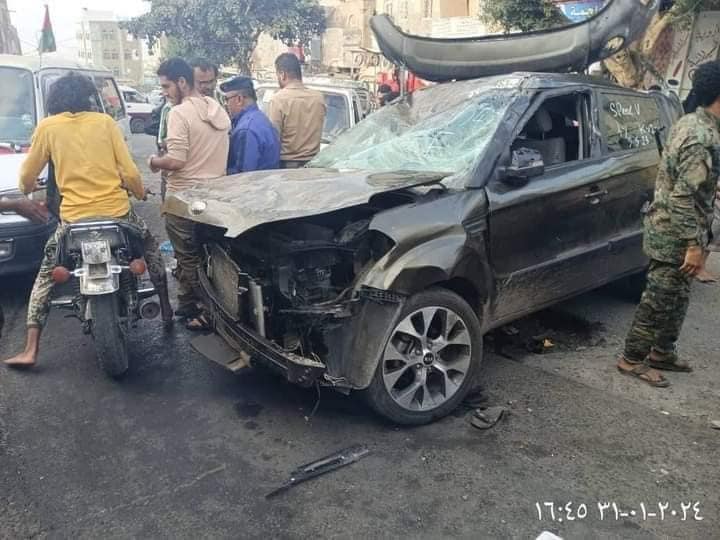 حادث مروع يودي بحياة ثلاث نساء وطفل وسط مدينة تعز (شاهد الفيديو)
