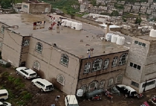 ضمن مخطط تطييف المجتمع.. مليشيا الحوثي تفرض خطيبا بالقوة في أحد مساجد مدينة إب