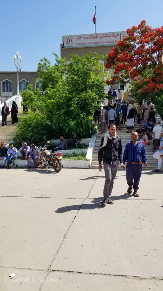مصدر يكشف لـ"بوابتي" سبب توقف صحة تعز عن تلقيح المغتربين ضد فايروس كورونا