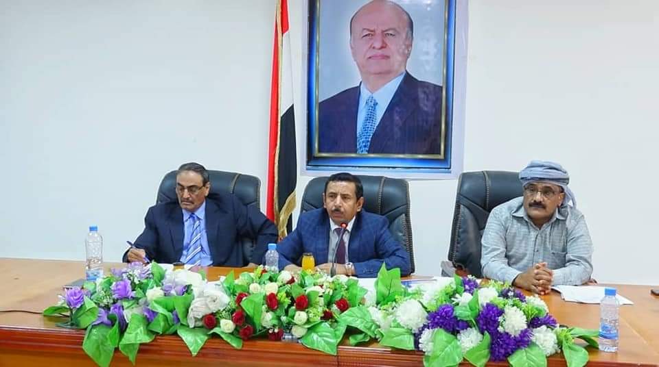 بن عديو : الرئيس هادي والسعودية مهتمان بتشغيل منشأة بلحاف الغازية