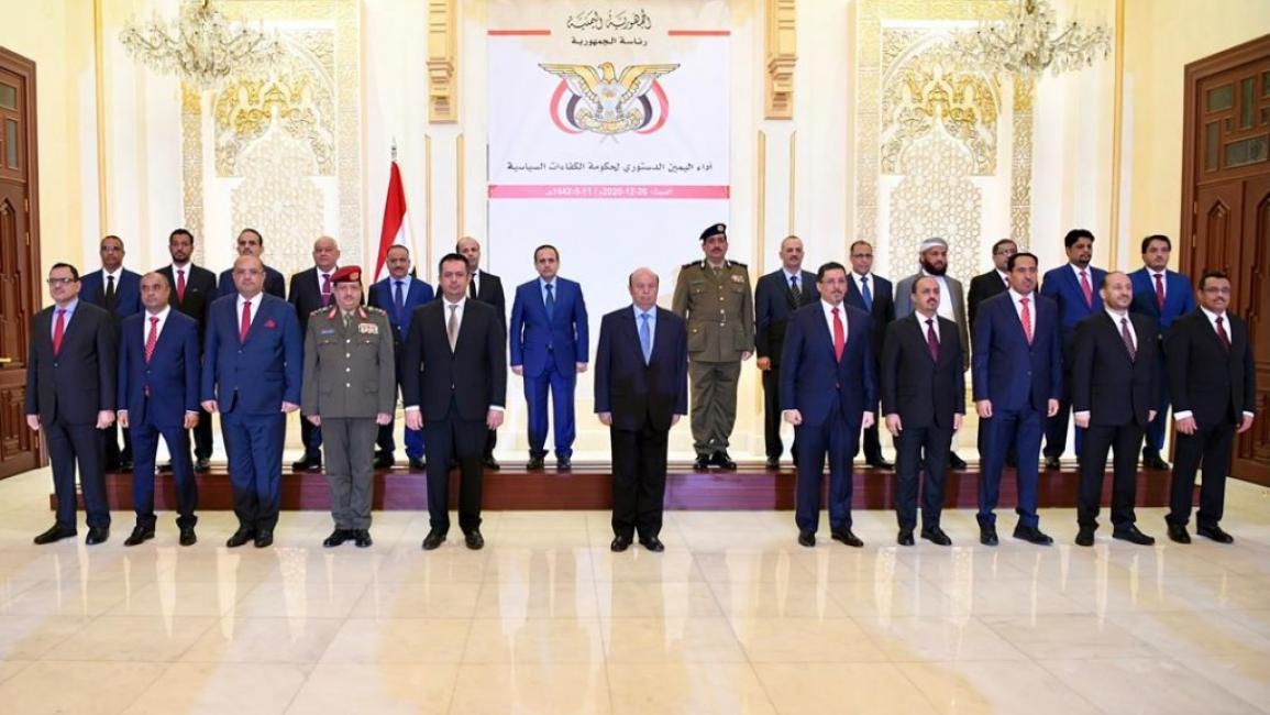 دبلوماسي غربي يكشف: ضغوط غربية على الحكومة لإجبارها على الاستقرار في عدن