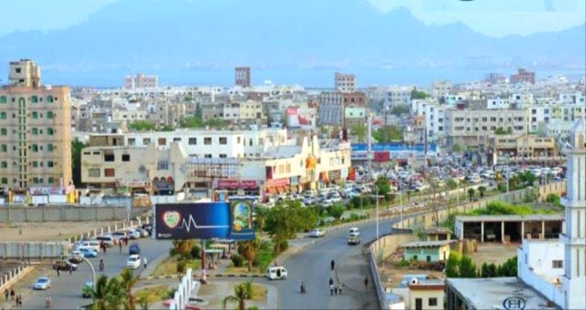 الحكومة توجه دعوة هامة للتجار اليمنيين في الخارج