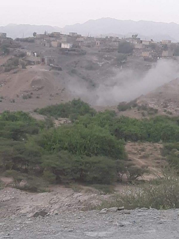 قصف حوثي هستيري على قرى رحبة جنوبي مأرب يتسبب بموجة نزوح جديدة
