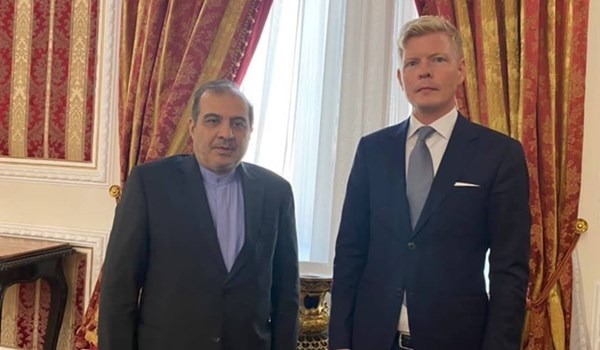 ايران تكشف عن الطرف المتحكم في القرار النهائي بشأن مصير الحرب اليمن