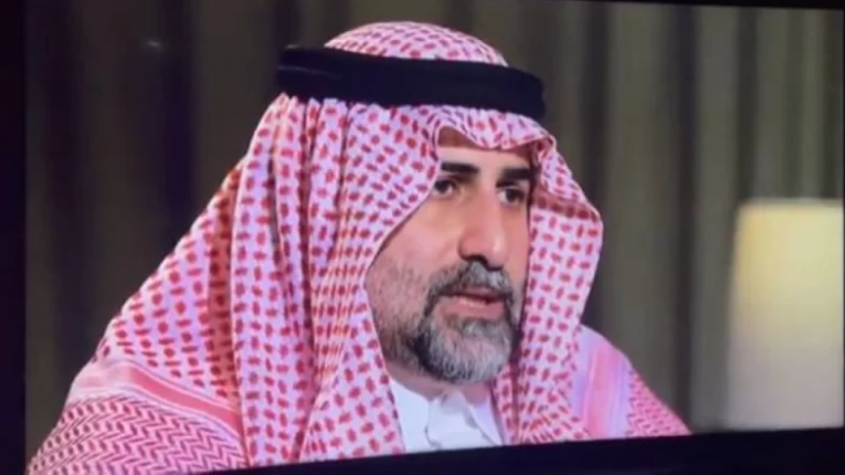 ‏ عمر أسامة بن لادن.. عمي كان يطفي الطيارة في الجو ويشغلها عند سفر الأسرة إلى أوروبا