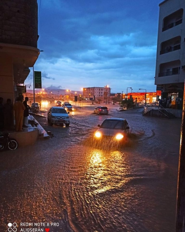 أمطار رعدية تضرب عدة محافظات يمنية.. وأول محافظة ترفع الجاهزية!