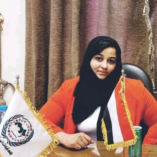 محكمة تابعة لمليشيا إيران تقضي بإعدام ناشطة يمنية