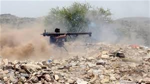 مصرع وإصابة 8 من عناصر المليشيات بمواجهات مع الجيش شرق تعز