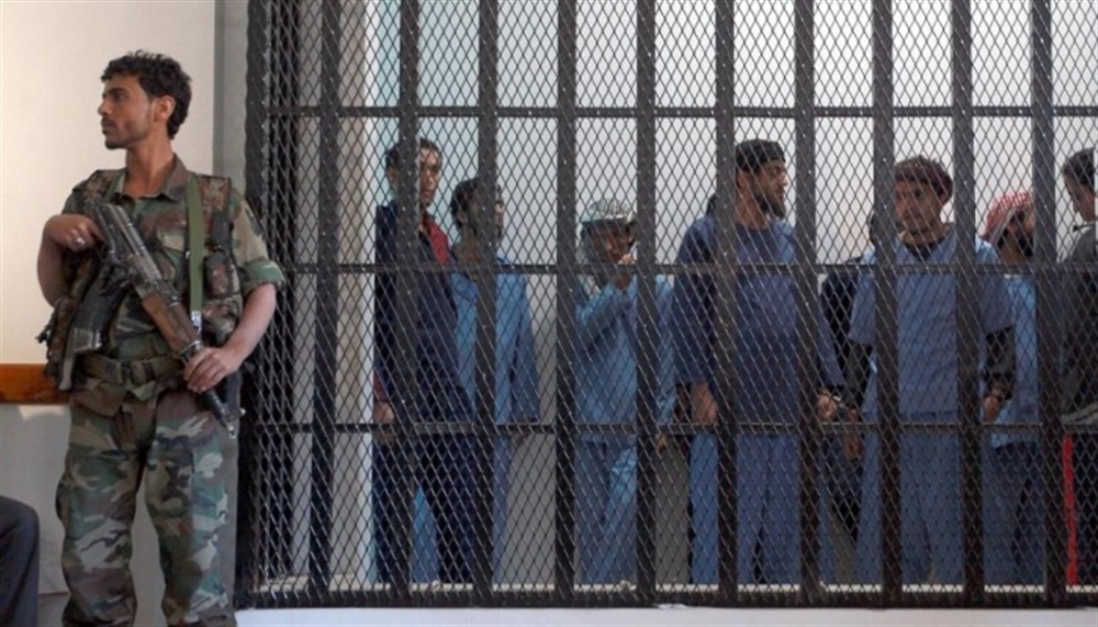 محكمة حوثية تقضي بإعدام 5 أشخاص بتهمة "التخابر" مع بريطانيا