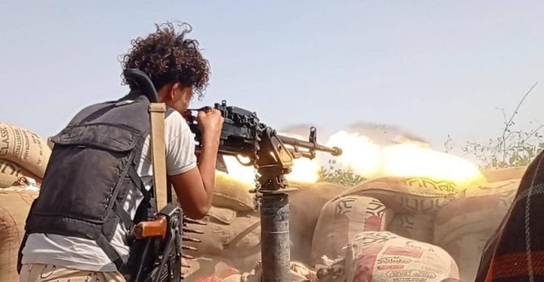 مقتل اثنين من مسلحي الحوثي في كمين بالحديدة