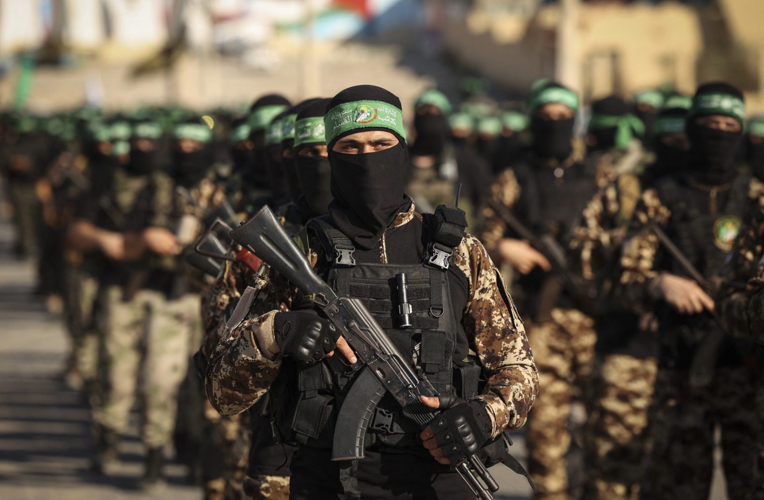 إعلام عبري: الأنفاق موجودة والأرض لم يتم احتلالها و إسرائيل بعيدة عن تدمير "حماس"