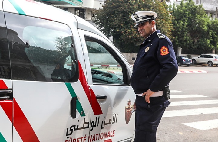 اعتقال 25 يمنيا بتهمة الإقامة غير النظامية في بلد عربي