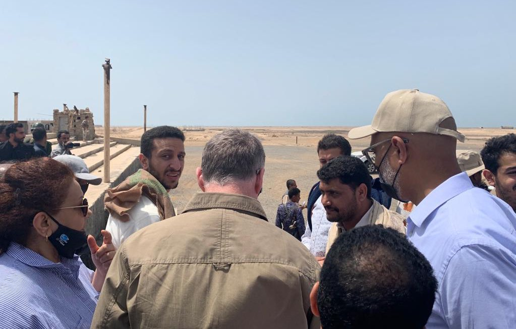السفير الهولندي يعلن من الحديدة إحراز تقدم في ملف صافر