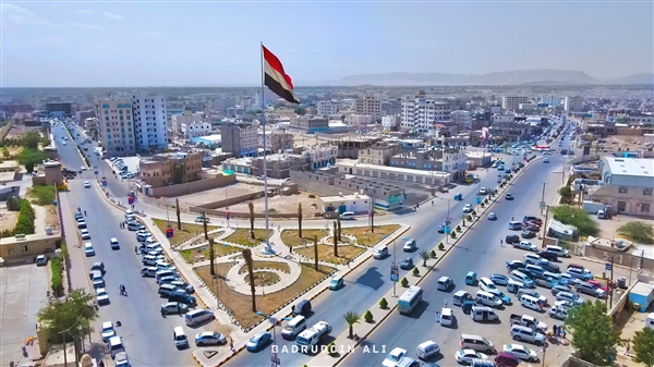 صورة لـ"مأرب" تشعل مواقع التواصل الاجتماعي: “مدينة المقاومة والتنمية”