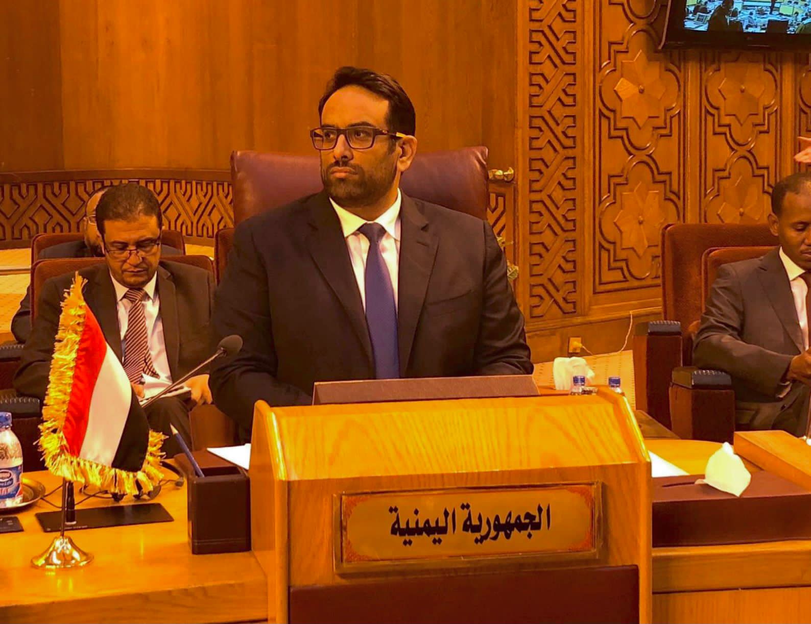 قرار جمهوري بتعيين مديرا تنفيذيا جديدا لشركة النفط اليمنية