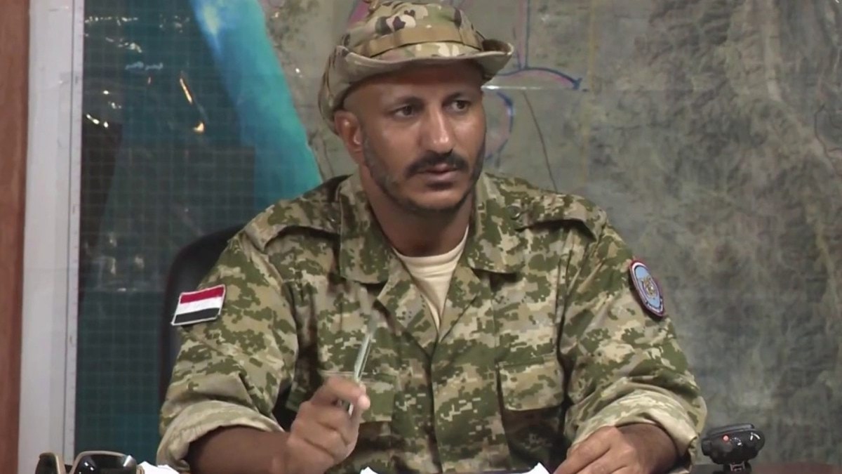 طارق صالح يقدم مبادرة غير مشروطة للحوثيين بمناسبة عيد الفطر