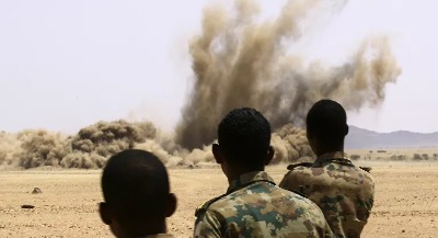 مليشيا الحوثي تفجر مدرسة في حيس جنوبي الحديدة
