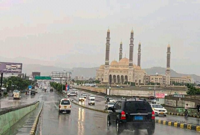 الكشف عن حصيلة أضرار الليلة الماضية من الأمطار بصنعاء