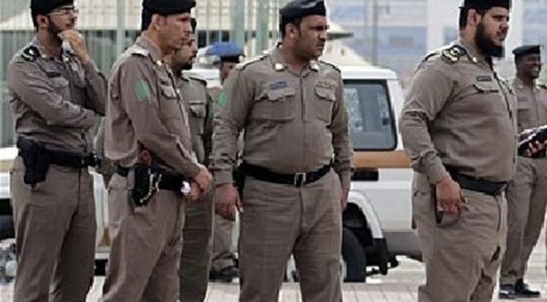 الشرطة السعودية تلقي القبض على خمسة يمنيين لهذا السبب!