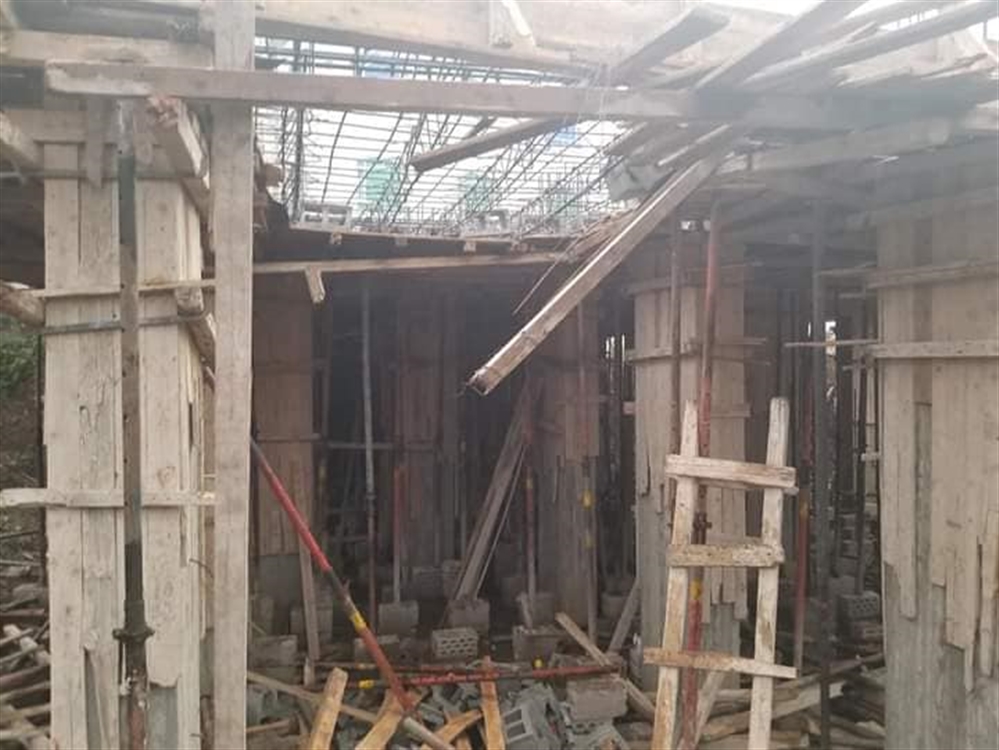 في أول زيارة إلى إب: موالون لعبدالمجيد الحوثي يخطفون مواطنا يبني منزلا ويخربون سقفه