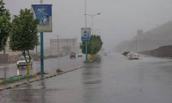  أمطار غزيرة في صنعاء منذ ساعات الفجر