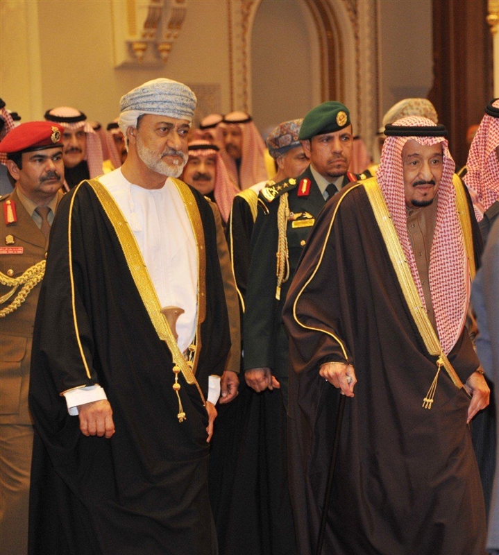سلطان عُمان في طريقه الى السعودية