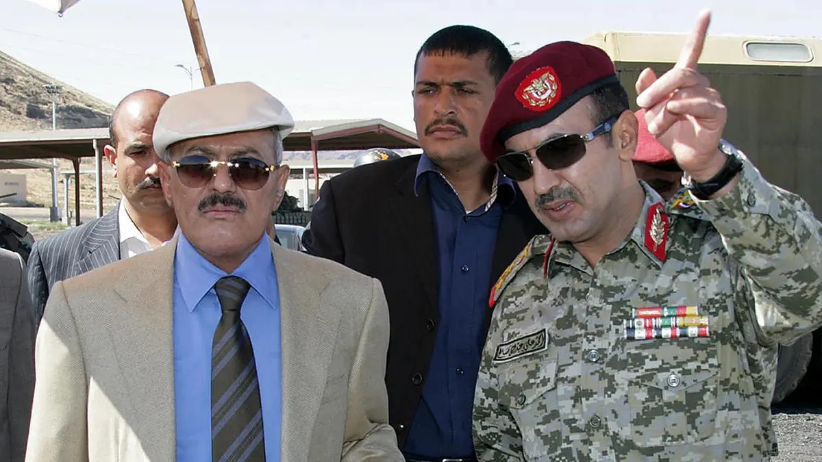 بن دغر يطالب مجلس الأمن برفع العقوبات عن نجل صالح