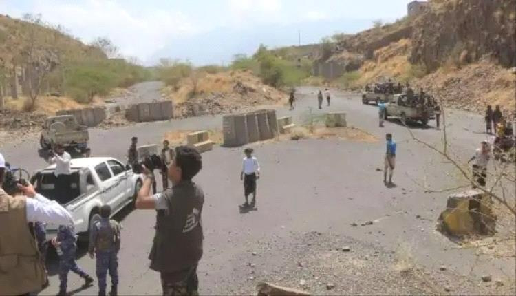 مليشيا الحوثي تعلن فتح طريق يربط بين محافظتين