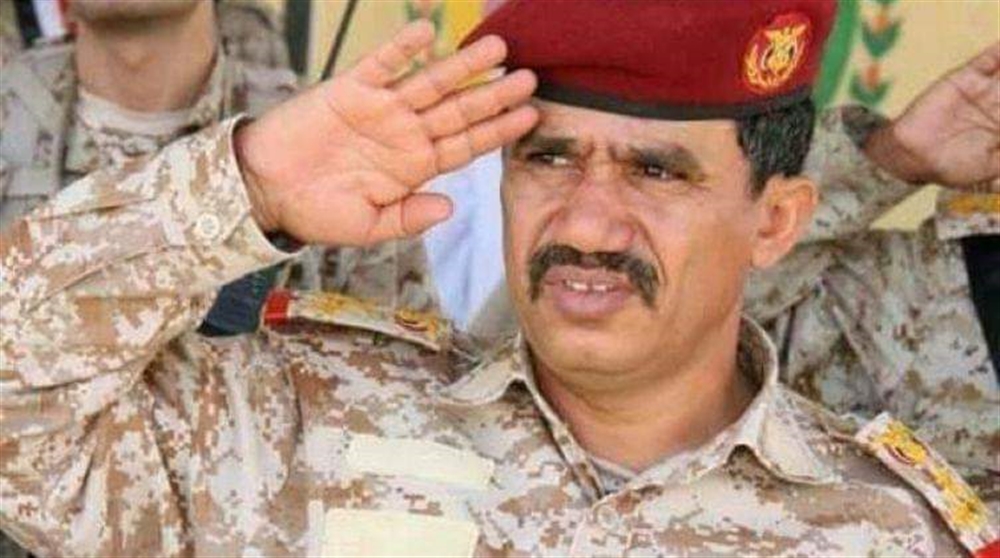 قائد عسكري بارز يتعرض لإصابة خطيرة.. تفاصيل