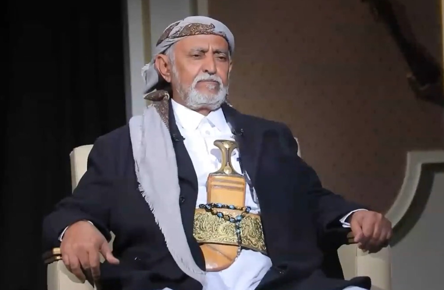 تطورات جديدة في قضية اعتقال القيادي الحوثي الزايدي بالمهرة