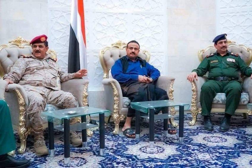 وزيرا الدفاع والداخلية يغادران شبوة