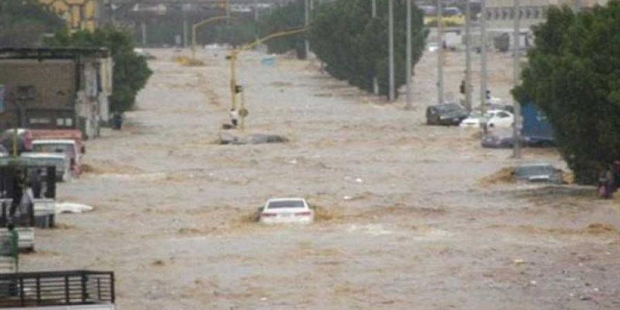 الأرصاد يتوقع هطول أمطار رعدية على مناطق متفرقة خلال الساعات القادمة