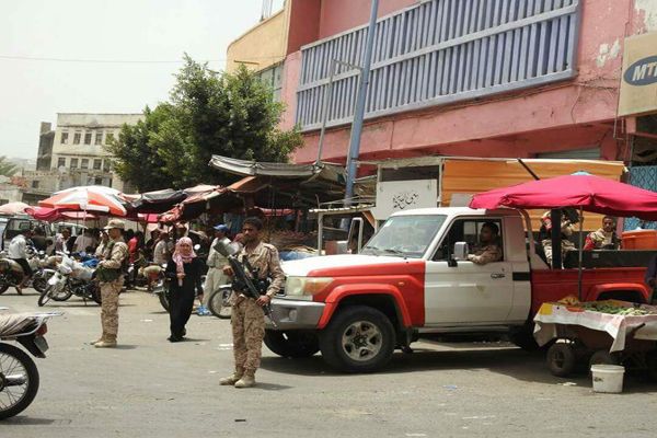 شرطة تعز  تضبط 68 متهما بقضايا مختلفة خلال أسبوع