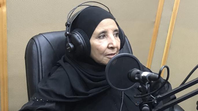 شوقي هائل يستجيب لمناشدة أطلقتها أقدم مذيعات تعز بعد تقاعس الحكومة