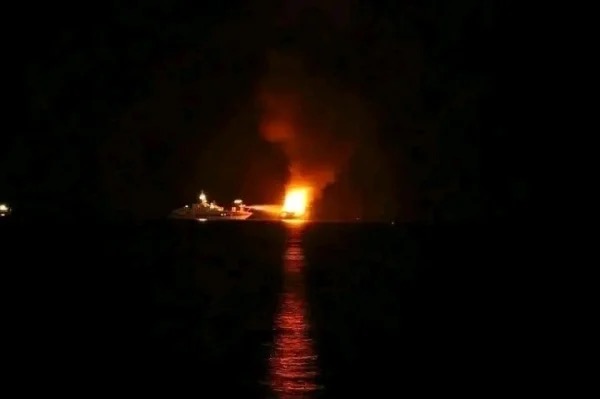 الجيش الأمريكي يعلن إطلاق المليشيا 3 صواريخ بالستية مضادة للسُفن في البحر الأحمر