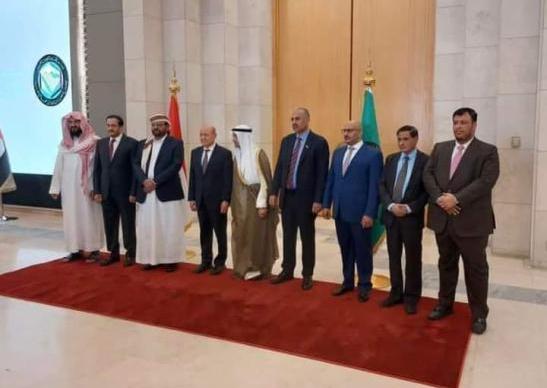 الإصلاح يطالب بتوحيد المعركة ضد الحوثيين