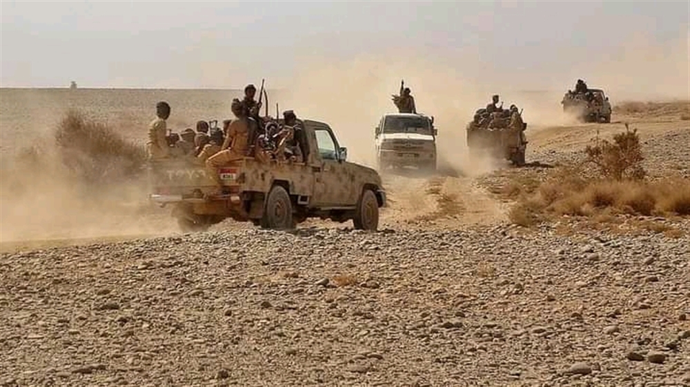 احتدام المعارك بين القوات الحكومية والحوثيين في عدة محافظات