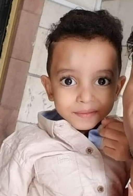 وفاة طفلين بعد أن جرفتهما سيول الأمطار في تعز