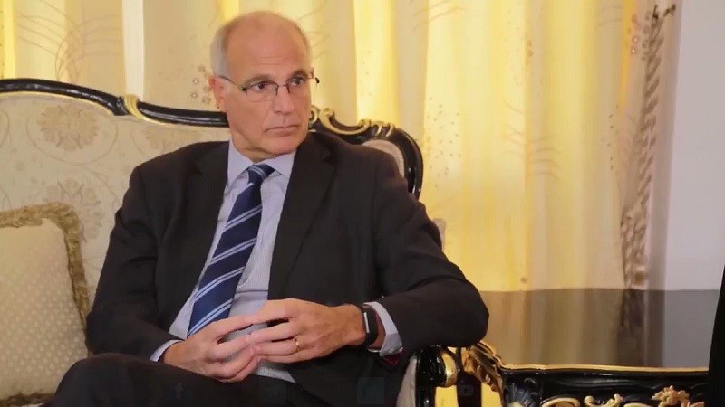 آرون: الحوثيون لا يفهمون وهم سبب فشل الجهود الدولية