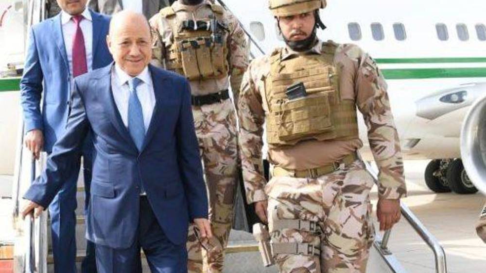 الرئيس العليمي يشيد بالتوافق العربي والدولي للحفاظ على اليمن