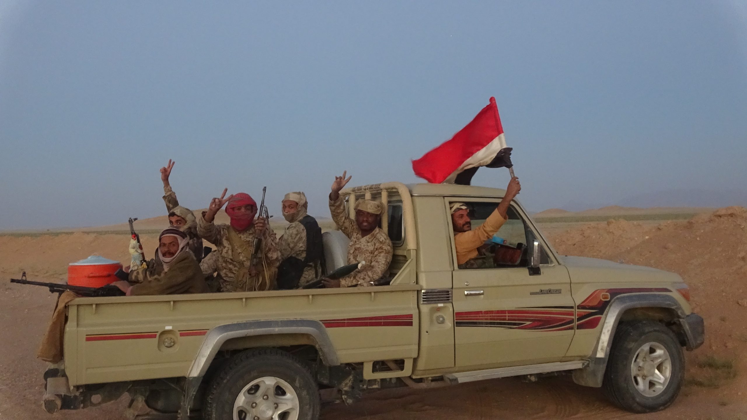 الجيش ينفذ هجوماً معاكساً ويحرر مواقع جديدة شمال شرق الجوف