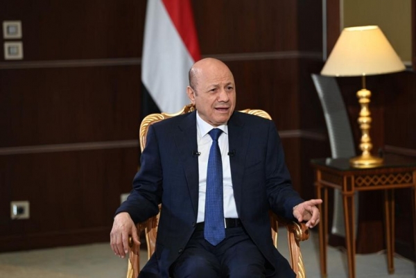 الرئيس العليمي: المليشيا أعاقت صرف المرتبات والحرب توقفت من طرف واحد