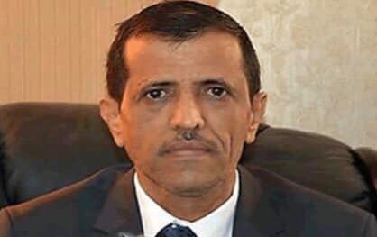 وزير حوثي يبدد شائعات التحاقه بمعسكر الشرعية