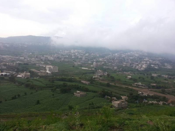 إب.. ثلاثة قتلى بينهم طفلة وسط فوضى عارمة