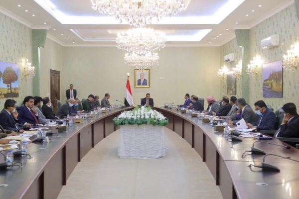 الحكومة اليمنية تناقش التفاهمات الدولية الخاصة بالاتصالات والانترنت.. ويقر خطة لتطوير هيئة البريد