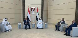 الرئيس العليمي يصل الإمارات في زيارة رسمية