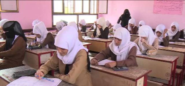 احصل الى نتيجتك.. التربية بمناطق الحوثي تعلن نتيجة اختبارات الشهادة الأساسية وتنشر أسماء الأوائل