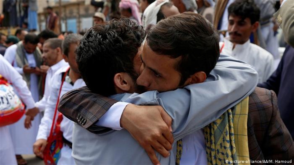 نجاح صفقة تبادل أسرى بين الجيش والحوثيين في الجوف