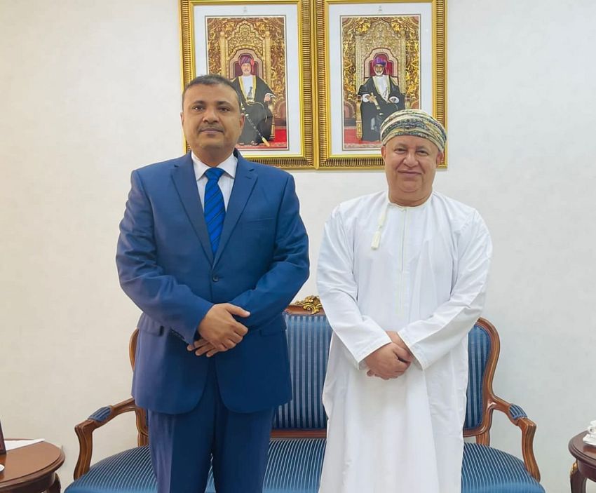 مسقط تكشف عن جهود لتقريب وجهات النظر بين أطراف النزاع في اليمن