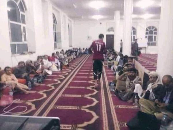 مركز أوروبي يحذر من تعميق المليشيا للانقسامات اليمنية وفرض طقوساً طائفية مستوردة من إيران